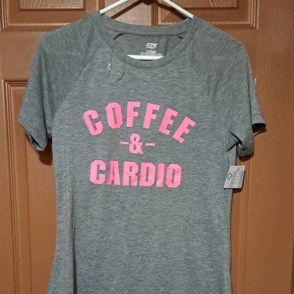 Zone pro graphic NWT T-shirt  size small 5/$25 - Picture 1 of 3